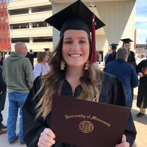 Meet your Posher, Sara